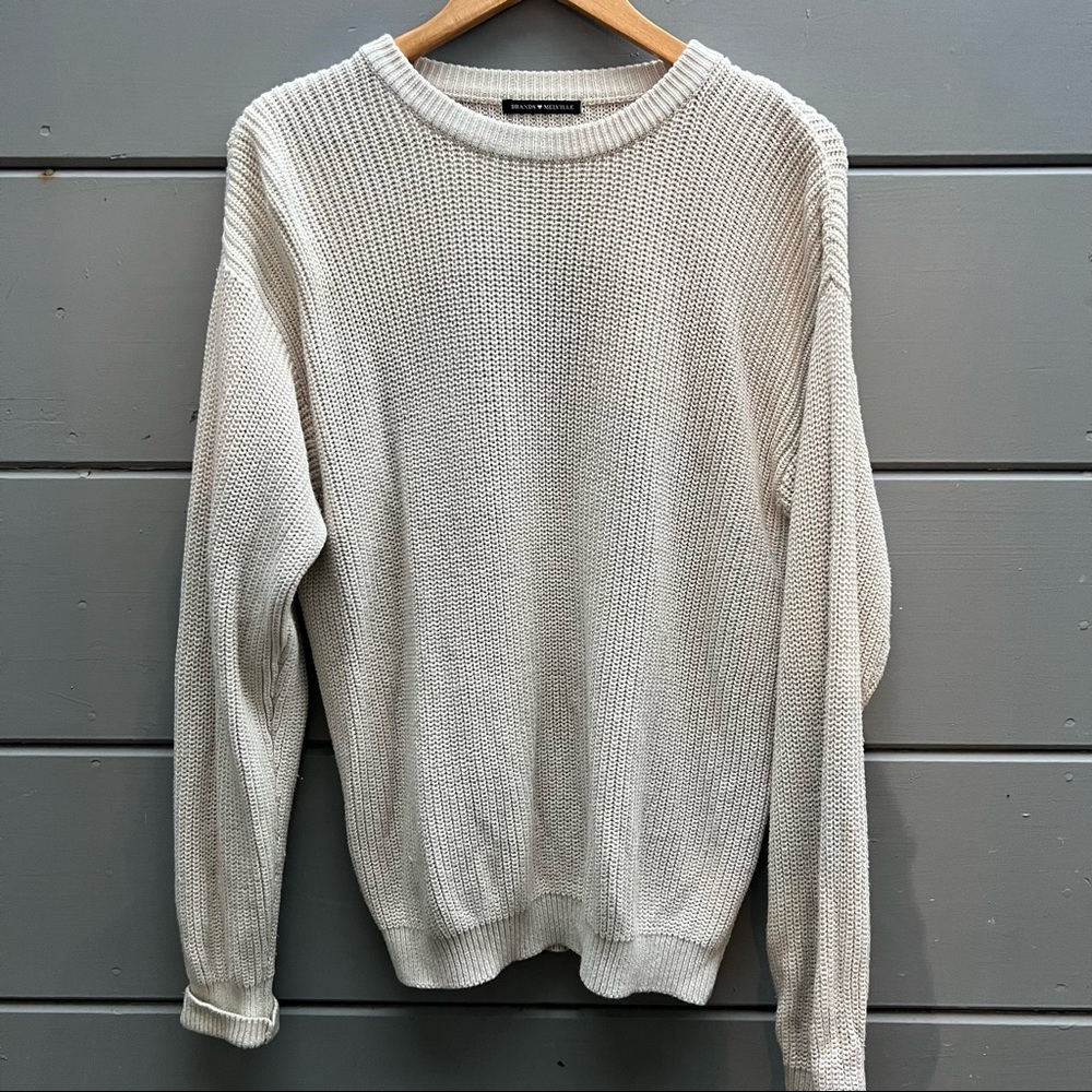 Brandy Melville Pullover Crewneck Sweater